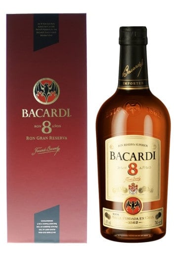 Bacardi - 8 - Ancien packaging